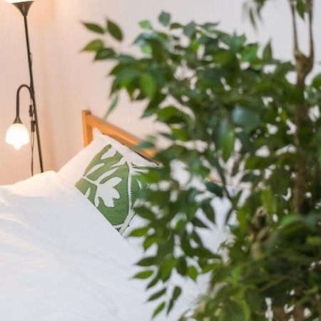 Namba S34O2Abcwififree Hotel Osaka Eksteriør billede